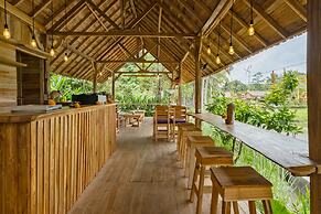 Joglo Organik Guesthouse