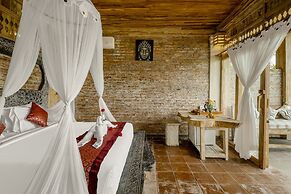 Joglo Organik Guesthouse