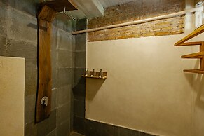 Joglo Organik Guesthouse