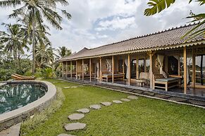 Joglo Organik Guesthouse