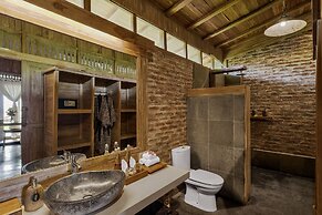 Joglo Organik Guesthouse