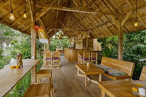 Joglo Organik Guesthouse