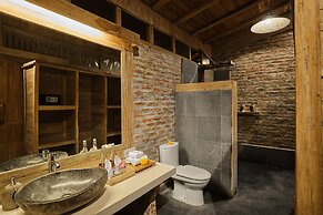 Joglo Organik Guesthouse