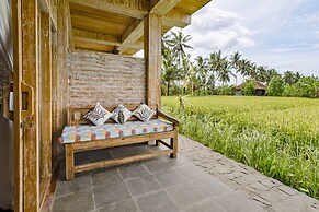 Joglo Organik Guesthouse