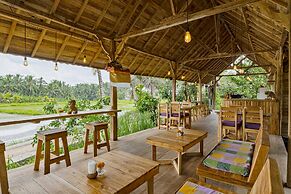 Joglo Organik Guesthouse