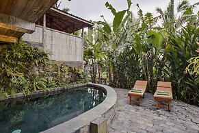 Joglo Organik Guesthouse