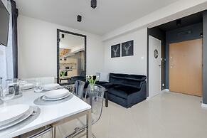Two-level Apartment by Renters