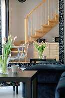 Two-level Apartment by Renters