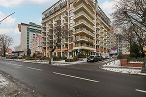 Two-level Apartment by Renters