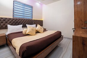 Hotel Royce Executive