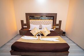 Hotel Royce Executive