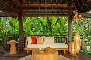 Semana Residences by Cove