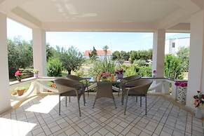 Apartments Danijela Novalja