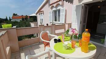 Apartments Danijela Novalja