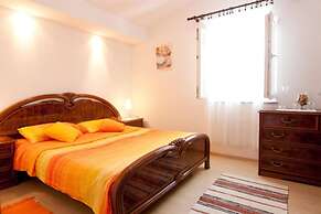 Apartments Danijela Novalja