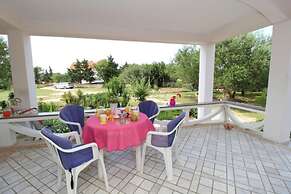 Apartments Danijela Novalja