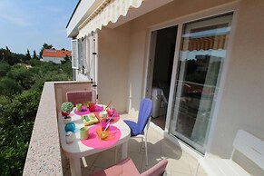 Apartments Danijela Novalja