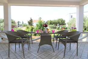 Apartments Danijela Novalja