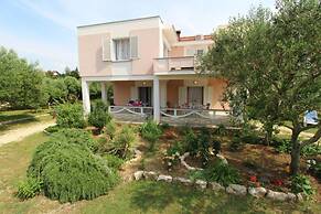 Apartments Danijela Novalja