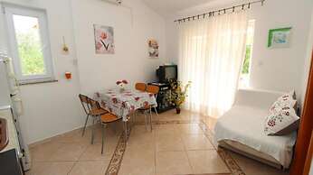 Apartments Danijela Novalja