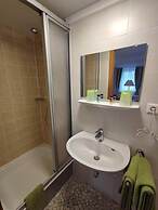 Room in Guest Room - Pension Forelle - Double Room No01