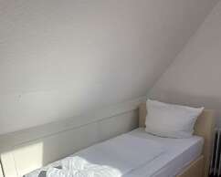 Room in Guest Room - Pension Forelle - Double Room n01