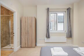 Luxury 2 Bedroom Apartments with Parking