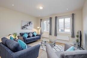 Luxury 2 Bedroom Apartments with Parking