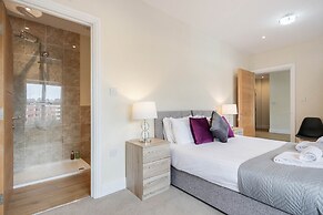 Luxury 2 Bedroom Apartments with Parking