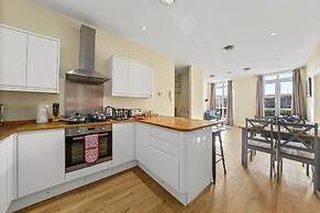 Luxury 2 Bedroom Apartments with Parking