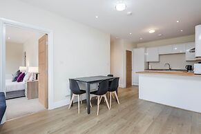 Luxury 2 Bedroom Apartments with Parking