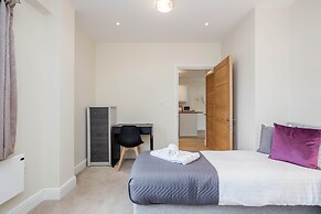 Luxury 2 Bedroom Apartments with Parking