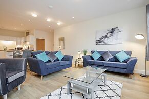 Luxury 2 Bedroom Apartments with Parking