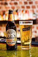 Shick Hostel & Apartments