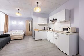 Shick Hostel & Apartments