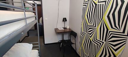 Shick Hostel & Apartments