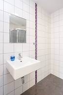 Shick Hostel & Apartments