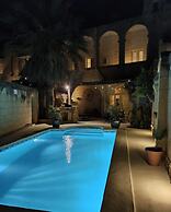 Ta' Nikola Farmhouse