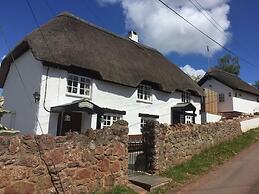 Thatched Cottage Annex in Stokeinteignhead