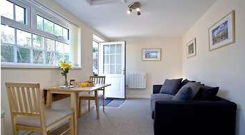 Thatched Cottage Annex in Stokeinteignhead