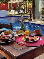 Pousada Casa de Sapê