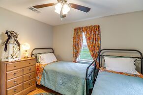 Historic Greers Ferry Home < 2 Mi to Shiloh Marina