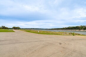 Lago Vista Vacation Rental - Walk to Lake Travis!