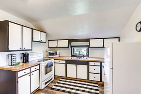 Greenwich Countryside Apartment w/ Shared Yard