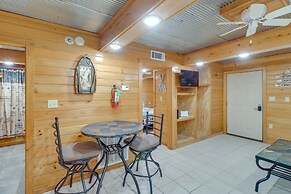 1/2 Mi to Greers Ferry Lake: Quiet Cabin w/ Porch