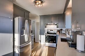 Scenic Tacoma Apartment w/ Deck & Fire Pit!