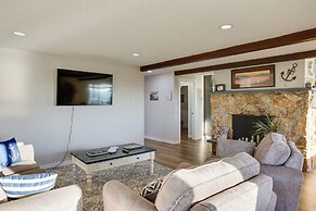 Scenic Tacoma Apartment w/ Deck & Fire Pit!