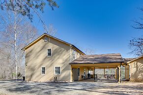 Furnished Deck + Mtn Views: Rutherfordton Home