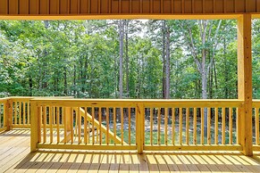 Waterfront Retreat on Greers Ferry Lake w/ Hot Tub