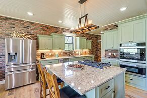 Riverfront Mountain View Cabin w/ Deck & Grill!